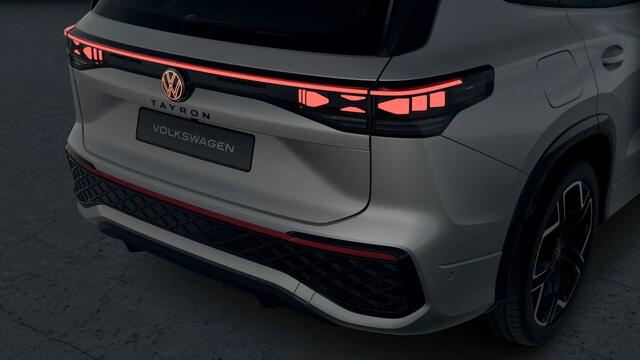 Volkswagen Tayron 1.5 eHybrid 204 6DSG R-Line Edition Automaat | Black Style Pakket