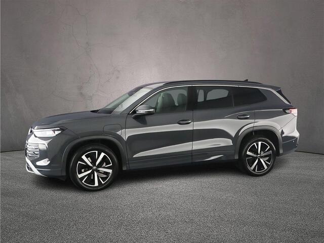 Volkswagen Tayron Life Edition 1.5 TSI eHybrid 204pk DSG Automaat Adaptive cruise control, Elektrische achterklep, Achteruitrijcamera, LED koplampen, Navigatie, Stoelverwarming