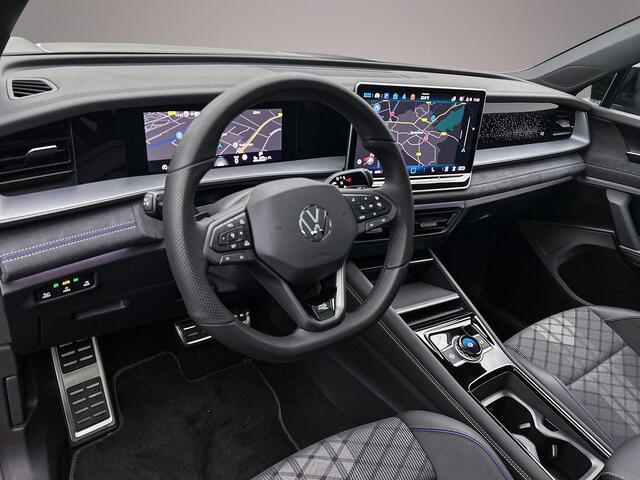 Volkswagen Tayron R-Line Edition 1.5 TSI eHybrid 204pk DSG Automaat Trekhaak, Black Style, Panoramadak, Adaptive cruise control, 360 camera, Achteruitrijcamera
