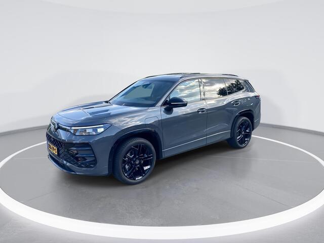 Volkswagen Tayron 1.5 eHybrid R-Line Edition