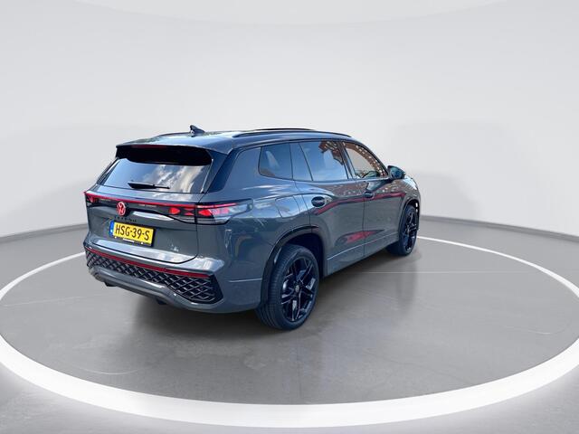 Volkswagen Tayron 1.5 eHybrid R-Line Edition