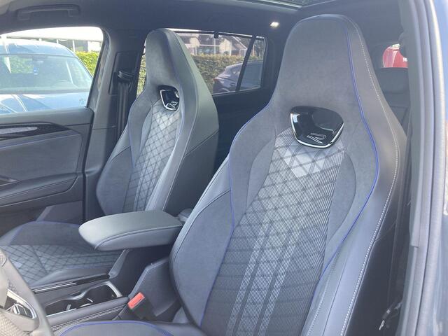 Volkswagen Tayron 1.5 eHybrid R-Line Edition