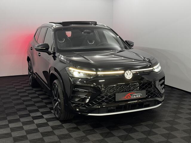 Volkswagen Tayron 1.5 eHybrid R-Line Edition Pano, Half leder, Camera, Navi, Elektrische achterklep, Sfeerverlichting, Cruise control adaptief, 2 jaar garantie