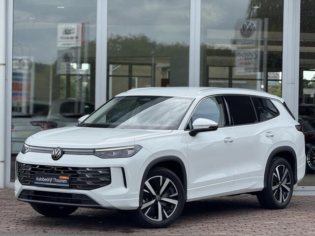 Volkswagen Tayron 1.5 eTSI Elegance 7p. | Trekhaak | 360° camera | Massage