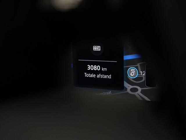 Volkswagen Tayron 1.5 eHybrid 204 pk DSG R-Line Edition | Panoramadak | Trekhaak | Adaptief onderstel | Harman/Kardon | Massage | Achteruitrijcamera