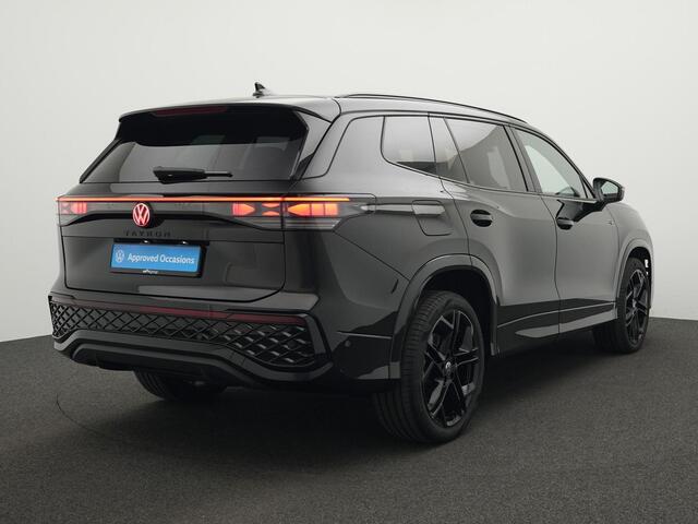 Volkswagen Tayron 1.5 eHybrid 204 pk DSG R-Line Edition | Panoramadak | Trekhaak | Adaptief onderstel | Harman/Kardon | Massage | Achteruitrijcamera