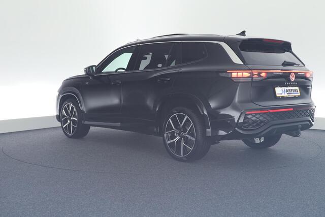 Volkswagen Tayron 1.5 eHybrid 272pk R-Line Edition Trekhaak 360Camera Keyless Virtual Cockpit Massage Stoelverwarming Panoramadak Navigatie