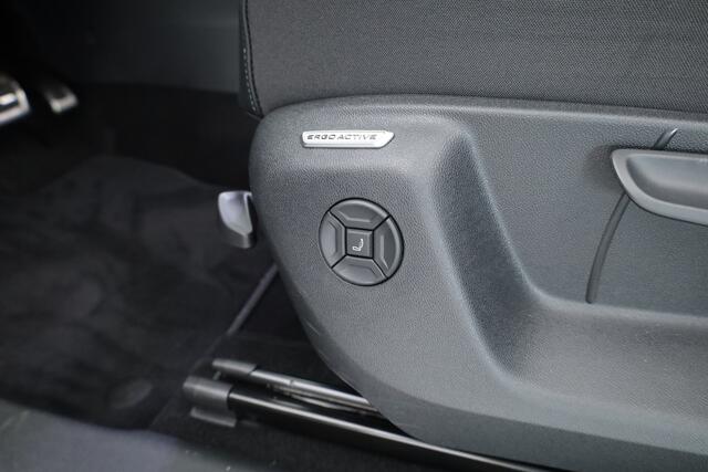 Volkswagen Tayron 1.5 eHybrid R-Line 272pk | Pano | Massage | Adapt. Cruise | Apple CarPlay | Stoel- Stuurverw. | 20''