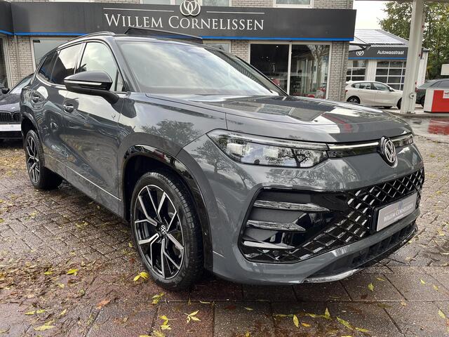 Volkswagen Tayron 1.5 eTSI R-Line Edition Pano Camera ACC Sfeerverli