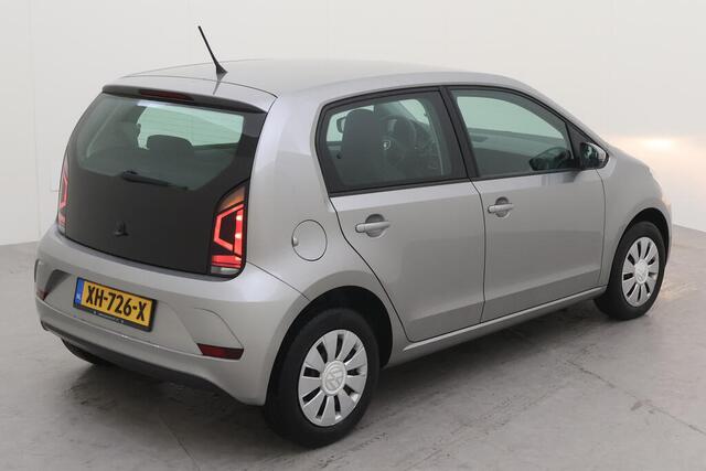 Volkswagen UP! 1.0 BMT move up Executive