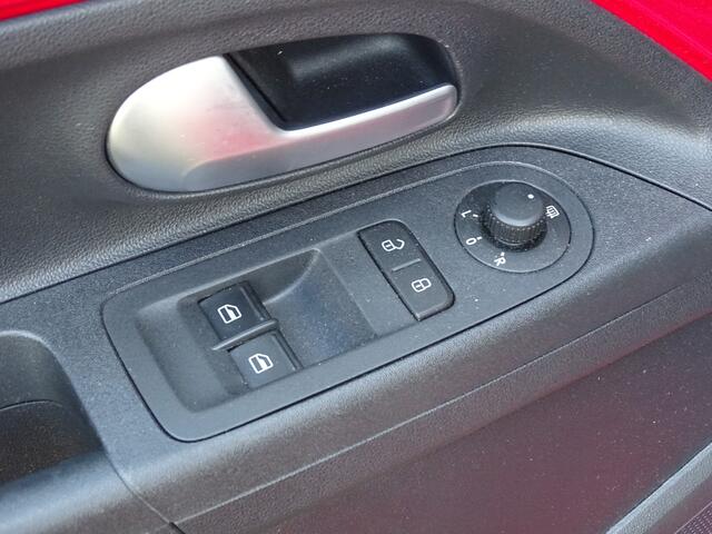 Volkswagen UP! 1.0 TSI GTI BEATS