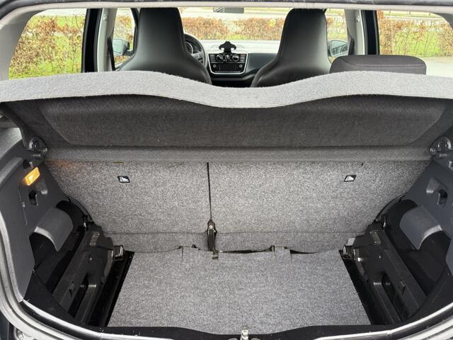 Volkswagen UP! 1.0 BMT move up!