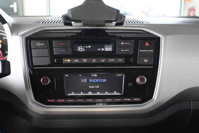 Volkswagen UP! 1.0 BMT high up! Clima Cruise Control Dealer Onderhouden! Inruil Mogelijk!