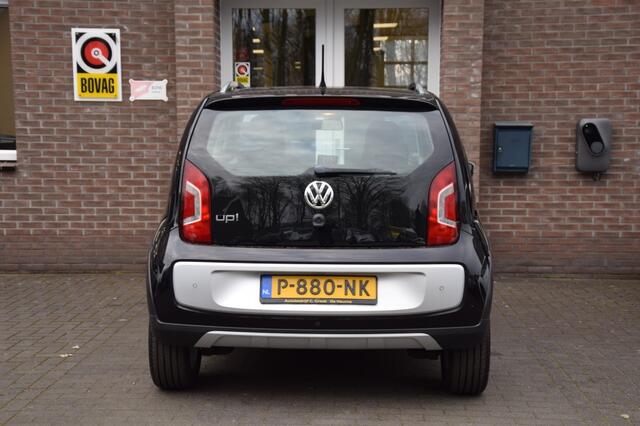 Volkswagen UP! 1.0 CROSS UP! BLUEM. HIGH UP!