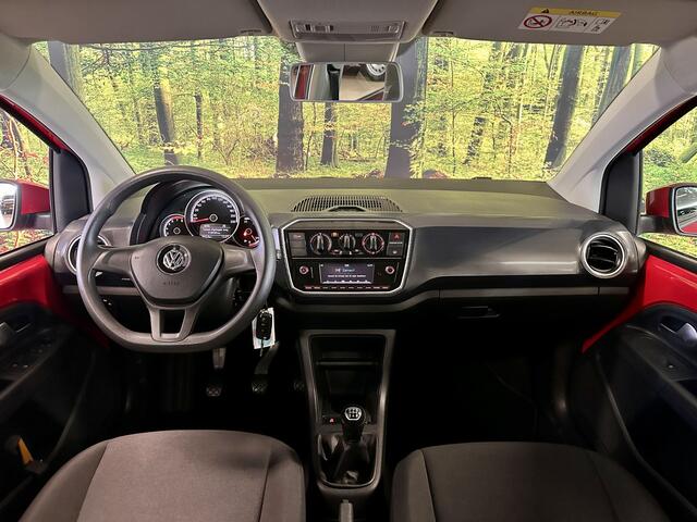 Volkswagen UP! 1.0 BMT move up! | Airconditioning | DAB | Bluetooth | Stop&GO | Automatische verlichting |