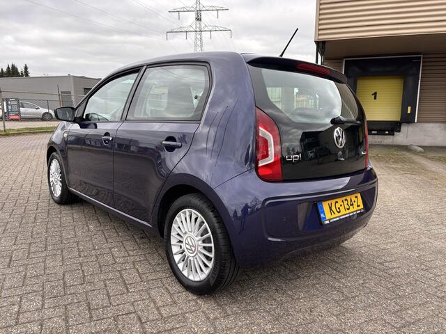 Volkswagen UP! 1.0 high up! BlueMotion [ navi,airco,audio,cruise,lmv,pdc ]