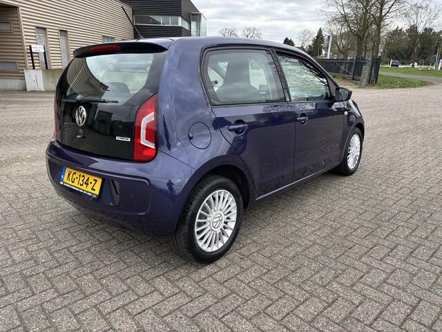 Volkswagen UP! 1.0 high up! BlueMotion [ navi,airco,audio,cruise,lmv,pdc ]