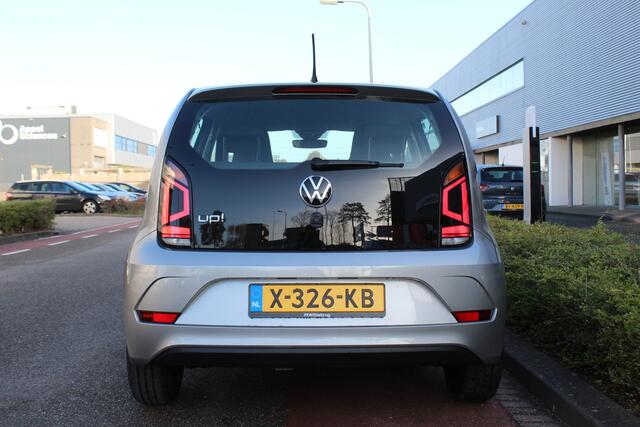 Volkswagen UP! 1.0 Move UP | Airco | Lane Assist
