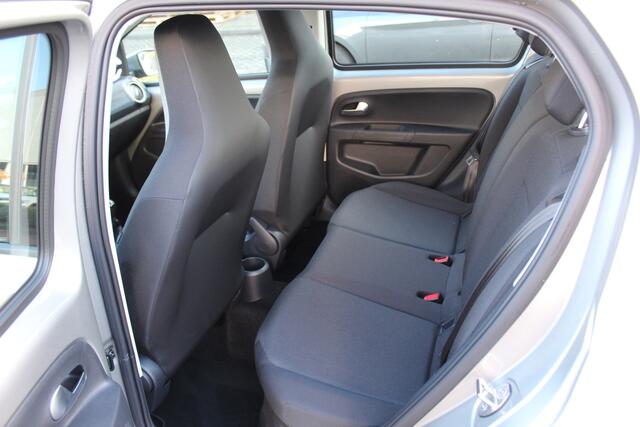 Volkswagen UP! 1.0 Move UP | Airco | Lane Assist