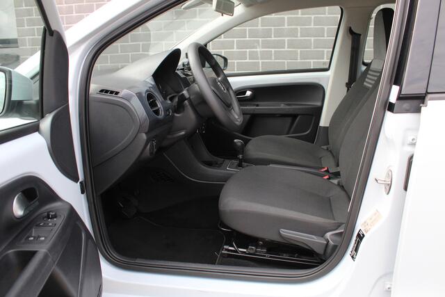 Volkswagen UP! 1.0 BMT Move Up! / Automaat / N.A.P.