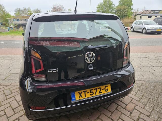 Volkswagen UP! 1.0 BMT move up!