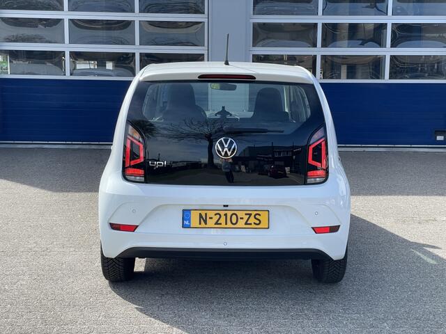 Volkswagen UP! 1.0 | achteruitrijcamera | LED | airco