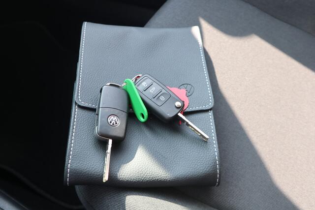 Volkswagen UP! 1.0 Volkswagen Up! 1.0 | Airco | Radio DAB | 5 Drs |