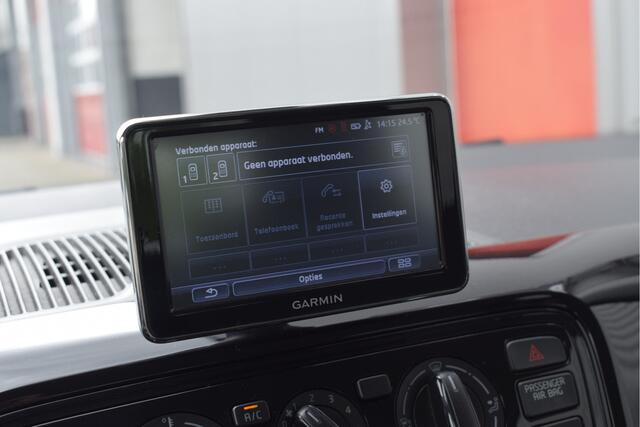 Volkswagen UP! 1.0 move up! BlueMotion Airco, Bluetooth, Navi