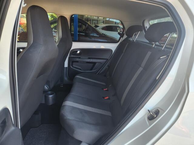 Volkswagen UP! 1.0 TSI 90pk! HIGH UP!, Clima, Cruise, PDC, 15 inch lichtmetaal