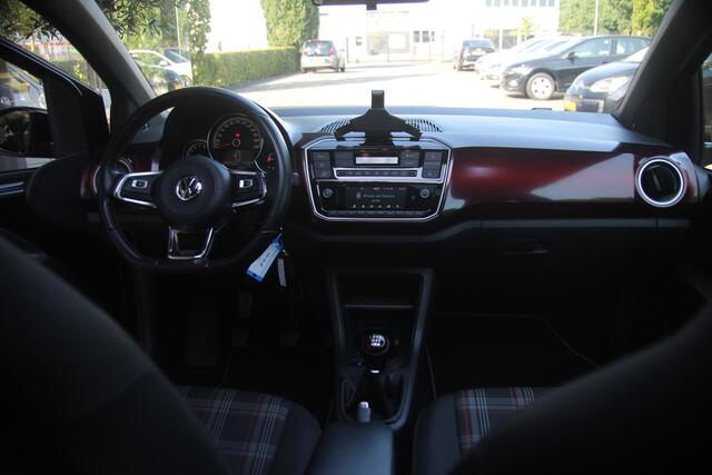 Volkswagen UP! 1.0 TSI GTI | Org. NL | Pano | Camera |