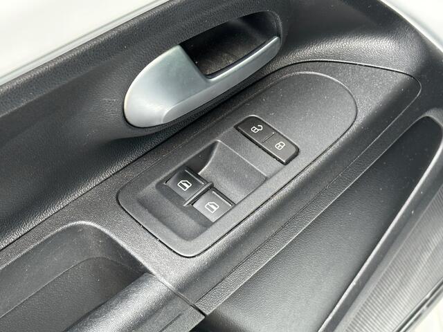 Volkswagen UP! 1.0 BMT move up! 5-deurs | Airco | Bluetooth | Rijklaar incl. 1 jaar Bovag garantie