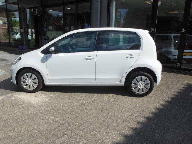 Volkswagen UP! 1.0 BMT take up! Staat in De Krim