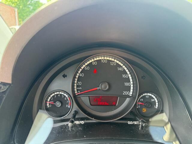 Volkswagen UP! 1.0 move up! BlueMotion navi, airco, 5 deurs