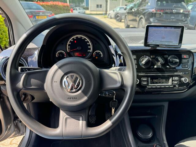 Volkswagen UP! 1.0 move up! BlueMotion navi, airco, 5 deurs