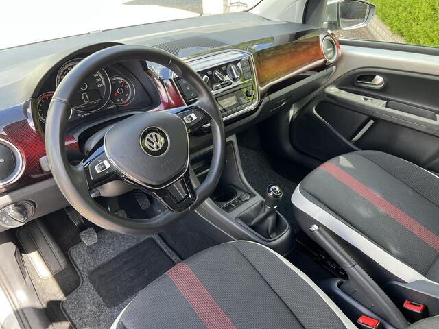 Volkswagen UP! 1.0 BMT Take Up! 22.249 km