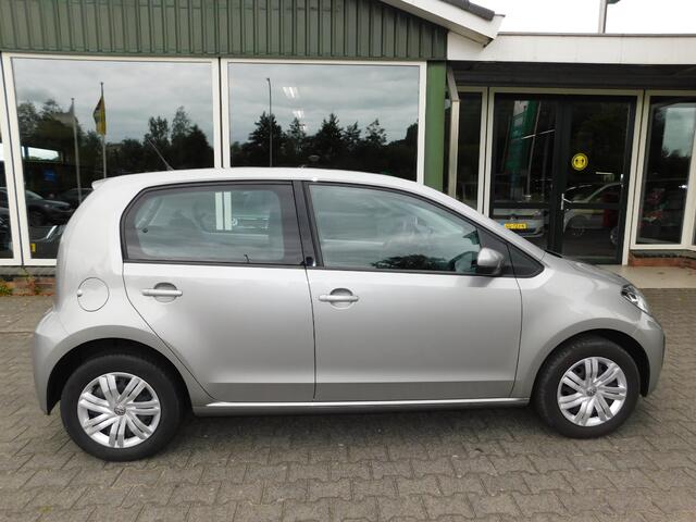 Volkswagen UP! 1.0 MPI 60PK MOVE UP! All-in Prijs! 1 jaar garanti