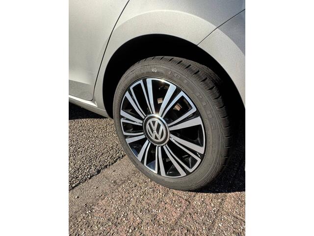 Volkswagen UP! 1.0 BMT high up! Airco S-702-GZ