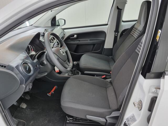 Volkswagen UP! 1.0 | Unieke km's | Airco | Bluetooth |*