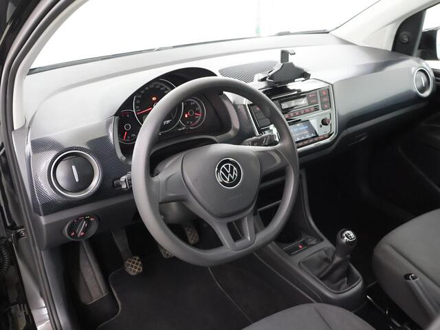 Volkswagen UP! 1.0 | Bluetooth | Parkeercamera | Climate Control | Cruise Control |