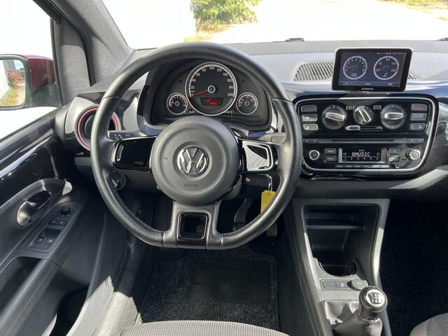 Volkswagen UP! 1.0 high up! BlueM. Colour Edition Airco, stoelverwarming