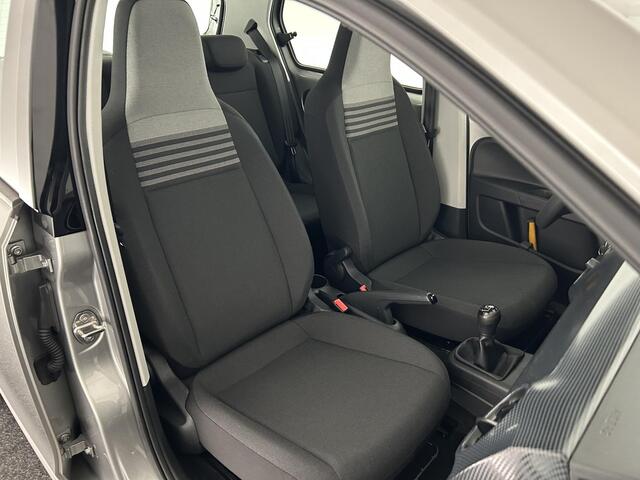 Volkswagen UP! 1.0 BMT 60pk move up! DAB Airco Maps&More