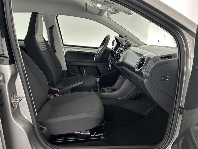 Volkswagen UP! 1.0 BMT 60pk move up! DAB Airco Maps&More