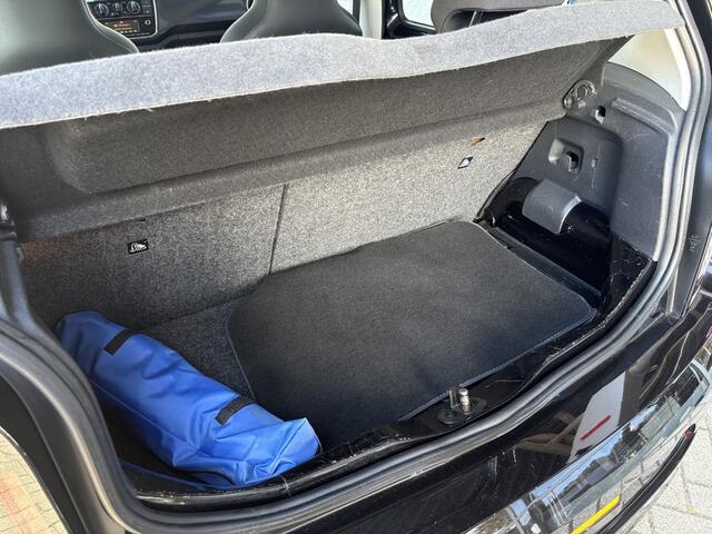 Volkswagen UP! 1.0 BMT move up! | Airco | All Season banden | Bleutooth |
