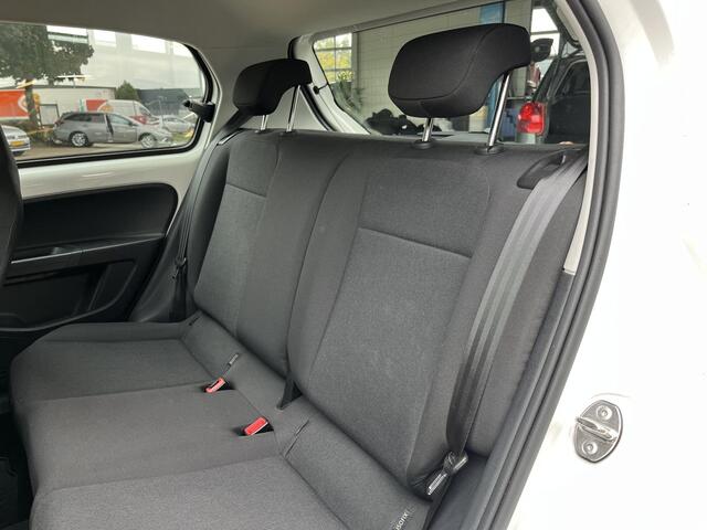 Volkswagen UP! 1.0 BMT move up!