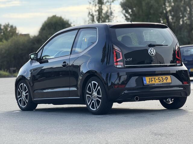 Volkswagen UP! 1.0 TSI BMT high up! 90 PK!/16''LM VELGEN/SPORTONDERSTEL/MOOIE AUTO