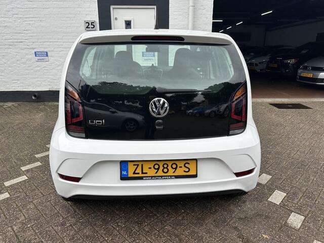 Volkswagen UP! 1.0 BMT move up! /Airco/5 drs/all season banden