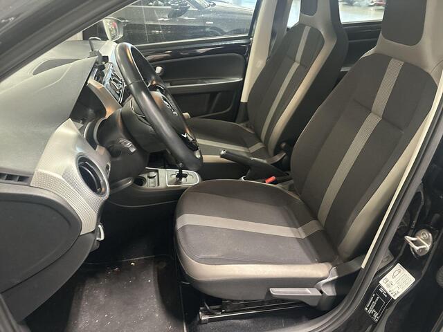 Volkswagen UP! 1.0 75pk BMT high up! Automaat · P-Sensoren · Airco · Elek. Ramen · Cruise Control · Telefoondock · 15'' Inch ·