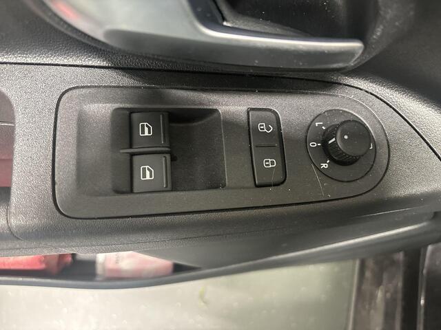 Volkswagen UP! 1.0 75pk BMT high up! Automaat · P-Sensoren · Airco · Elek. Ramen · Cruise Control · Telefoondock · 15'' Inch ·