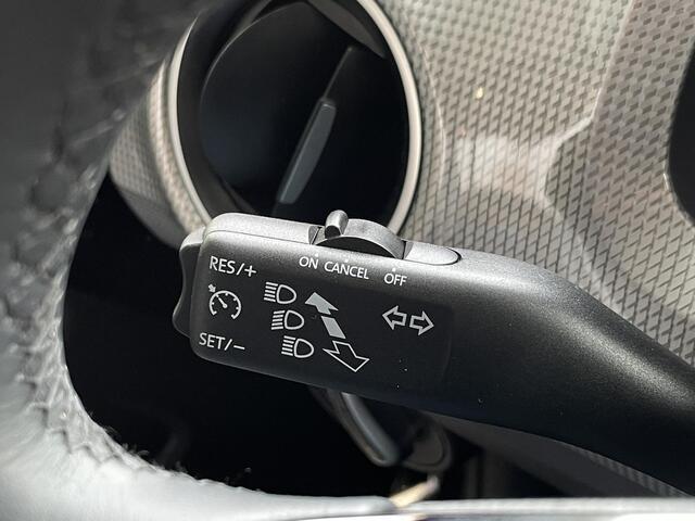 Volkswagen UP! e-Up! e-up! Style Plus (Camera,Clima,Cruise,Pdc,Stoelverw)