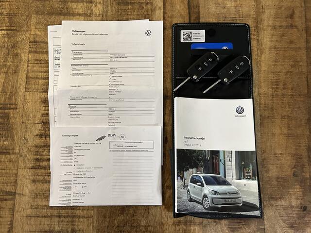 Volkswagen UP! 1.0 BMT move up! 5 Deurs Airco Keurige auto